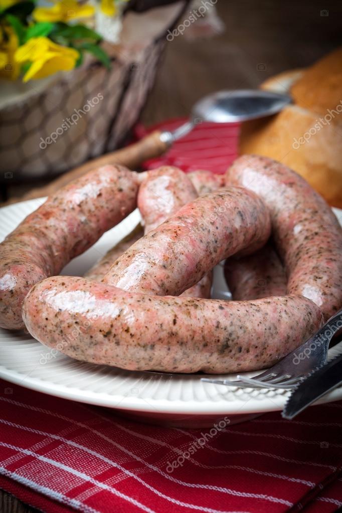 Evde karaciğer sosisi. Yemek tarifi Evde karaciğer sosisi. Yemek tarifi