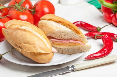 İtalyan sandviçi..