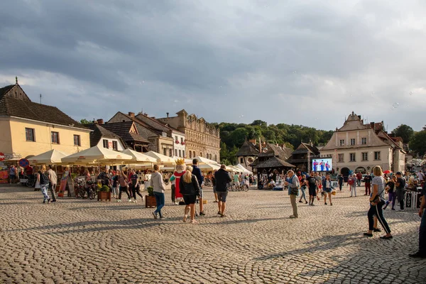 Dolnia Kazimierz Polónia Agosto 2020 Velho Mercado Cidade Kazimierz Dolny — Fotografia de Stock