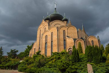 BIALYSTOK, POLAND - 09 AĞUSTOS 2019: Bialystok 'taki Kutsal Ruh Ortodoks Kilisesi.
