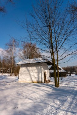 CHORZOW, POLAND - 15 Şubat 2021: Chorzow 'daki Yukarı Silezya Etnoğrafya Parkı.