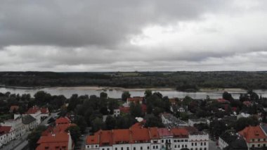 Eski kasabanın merkezi, Kazimierz Dolny, Polonya.