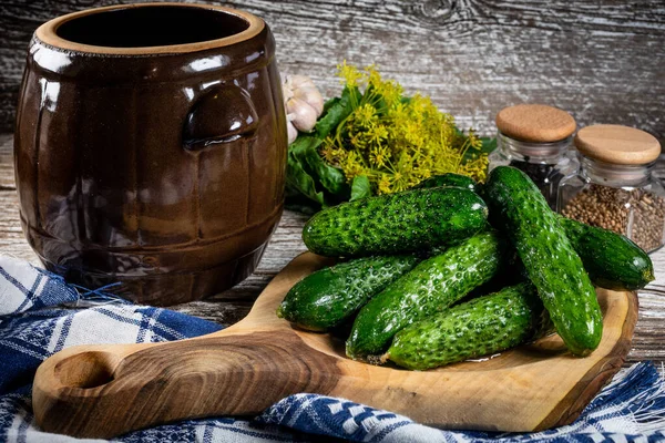 Preparação Para Decapagem Pepinos Pequeno Foco Profundidade — Fotografia de Stock