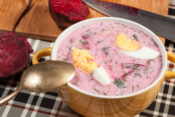 Beet soup cold. — Stock Photo, Image