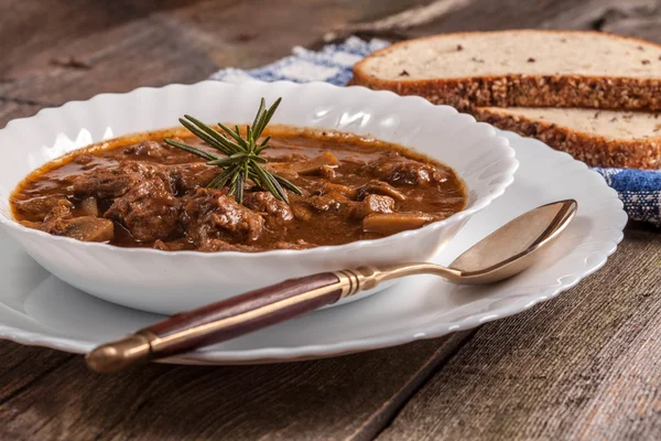 Gulaschsuppe. — Stockfoto