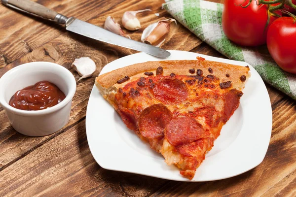 One slice of pizza. — Stock Photo, Image