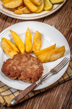 Kızarmış pirzola.