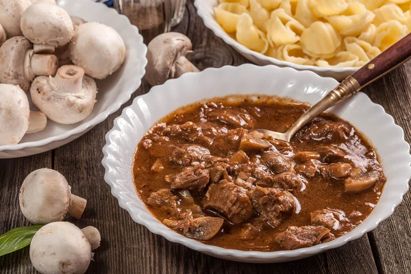 Gulaschsuppe. — Stockfoto