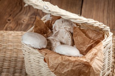 Sır olarak gingerbread.