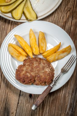 Kızarmış pirzola.