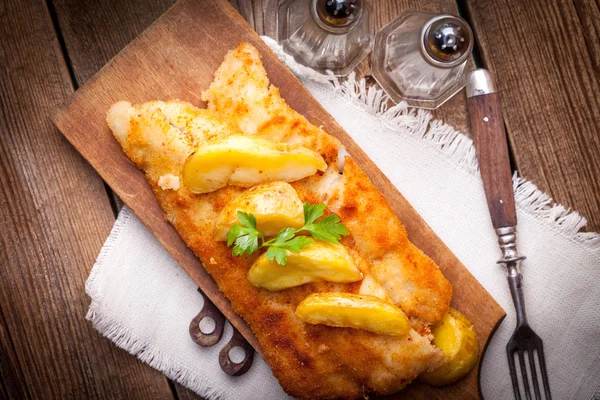 Filetto di merluzzo bianco fritto . — Foto Stock