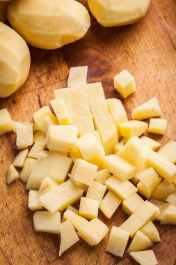 doğranmış patates.