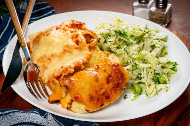 Peynirli krep, Pekin marullu..