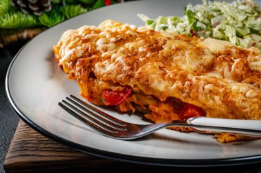 Peynirli krep, Pekin marullu..