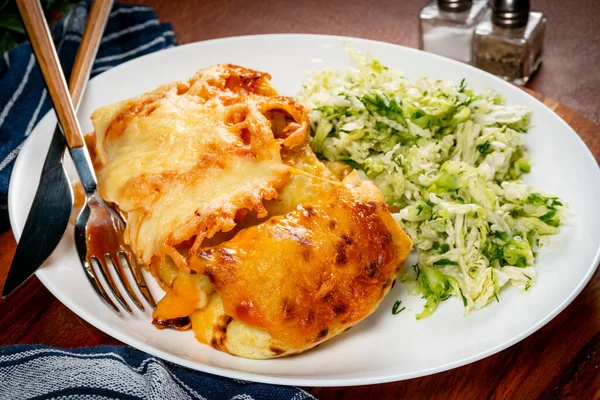 Peynirli krep, Pekin marullu..