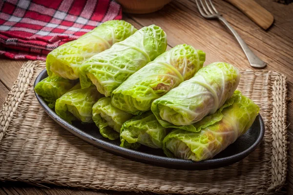 Raw cabbage rolls. — Stock Photo, Image