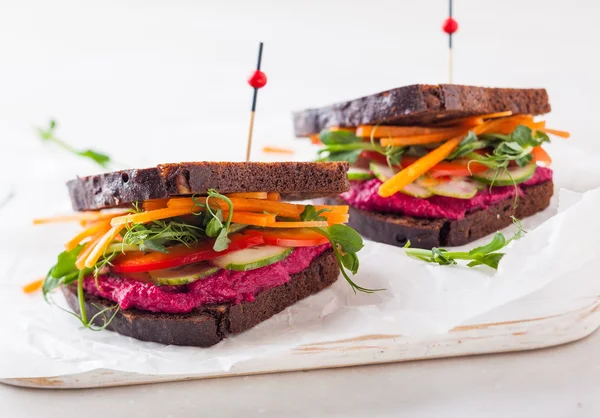 Dos sándwiches veganos —  Fotos de Stock