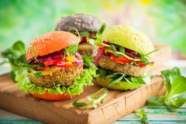 Kırmızı, yeşil, siyah Burger