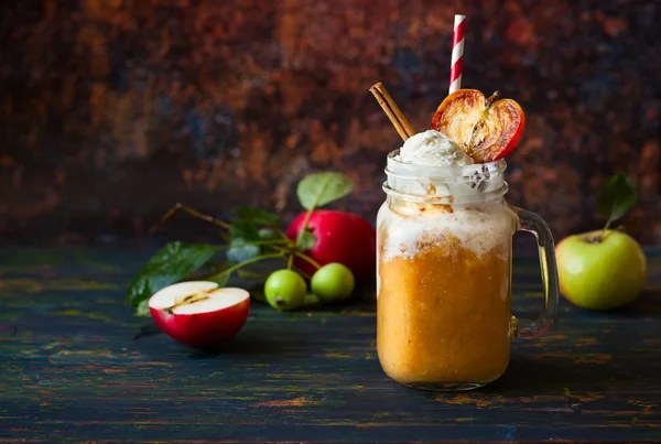 Apple cider float — Zdjęcie stockowe