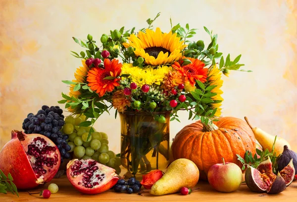 Bodegón de otoño — Foto de Stock