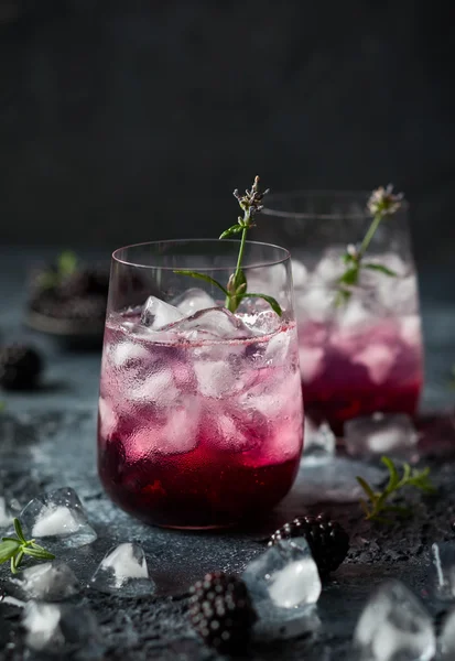 Blackberry Lemonade with lavender — Stock Photo, Image