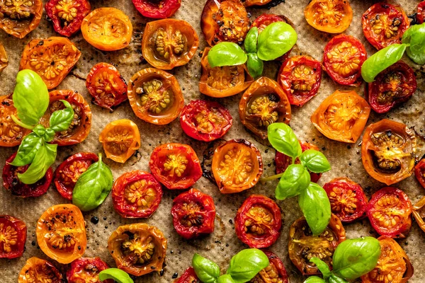 Contexto Tomates Cereja Assados Grelhados Tomates Cozidos Temperados Assadeira Vista — Fotografia de Stock