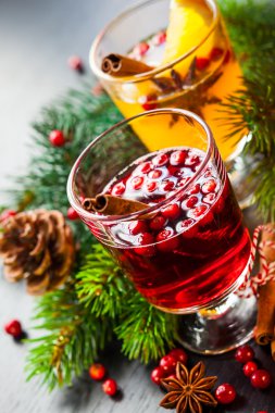 portakal ve kızılcık yumruk