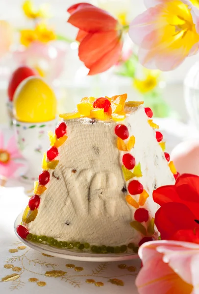 Traditional Easter dessert — Stock Photo, Image