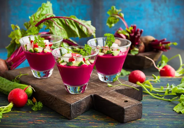 Sopa de gazpacho de remolacha —  Fotos de Stock