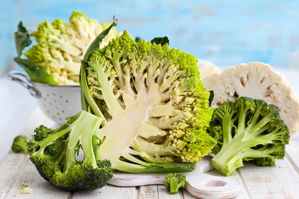 Various types of cabbage — Stock Image Various types of cabbage Royalty Free Stock Photos