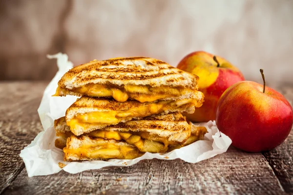 Grilled Cheese Sandwiches — Stock Photo, Image