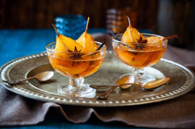 Baharatlı şurup Haşlanmış armut