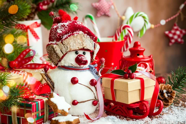 Kerstcadeaus en snoep — Stockfoto