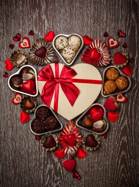 Pralinen zum Valentinstag — Stockfoto