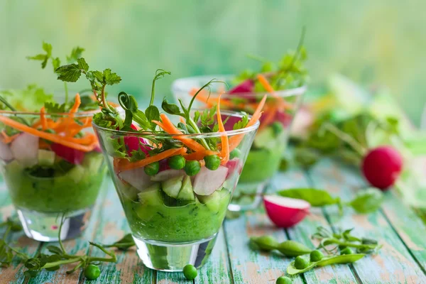 Appetizers with vegetables and pea — Stock Photo, Image