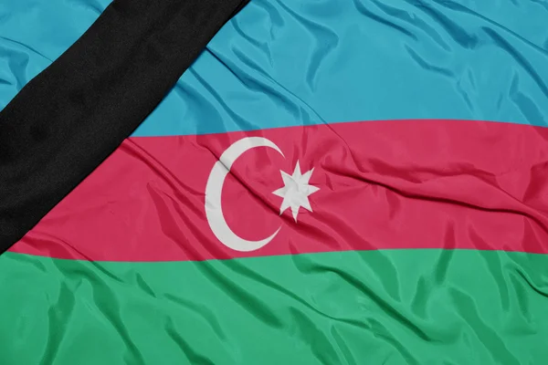 Nationella flagga Azerbajdzjan med svart sorg band — Stockfoto