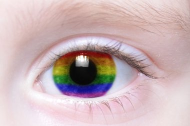 göz gökkuşağı homoseksüel bayrağı ile insan 
