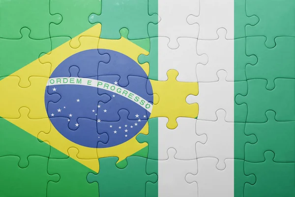 Puzzle s národní vlajkou Brazílie a Nigérie — Stock fotografie