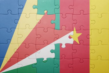 Seyşel Adaları ve Kamerun ulusal bayrak ile bulmaca
