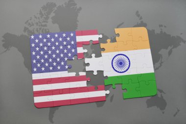 Amerika Birleşik Devletleri ve Hindistan Ulusal bayrak dünya harita arka plan üzerinde ile bulmaca