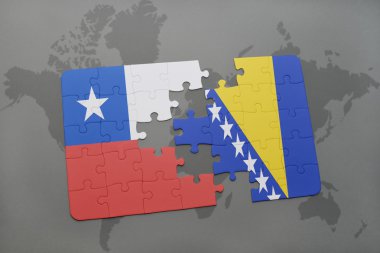 bir dünya haritası arka plan üzerinde şili ve bosna-hersek ulusal bayrağı ile bulmaca.