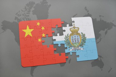 Dünya harita arka plan üzerinde Çin ve san marino bayrağı ulusal ile bulmaca.