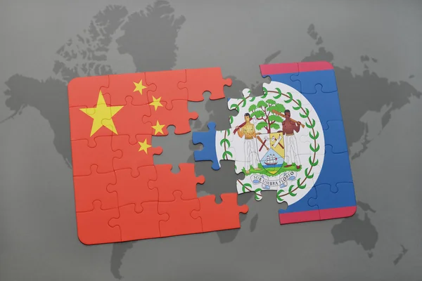 Головоломка з національним прапором Китаю і вірити на фоні карти світу . — стокове фото