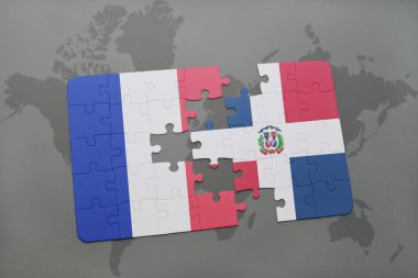 bir dünya haritası arka plan üzerinde Fransa ve Dominik Cumhuriyeti ulusal bayrağı ile bulmaca.