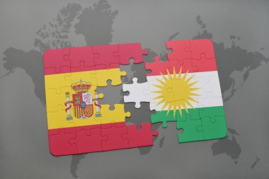 bir dünya haritası arka plan üzerinde İspanya ve Kürdistan ulusal bayrağı ile bulmaca.