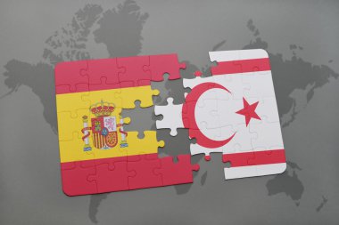bir dünya haritası arka plan üzerinde İspanya ve Kuzey Kıbrıs ulusal bayrağı ile bulmaca.