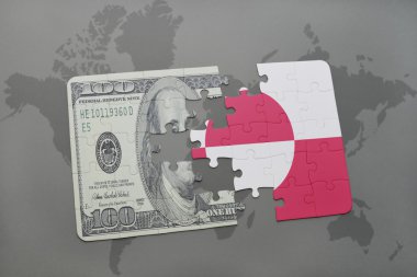 Grönland ve Doları banknot dünya harita arka plan üzerinde bayrağı ile bulmaca.