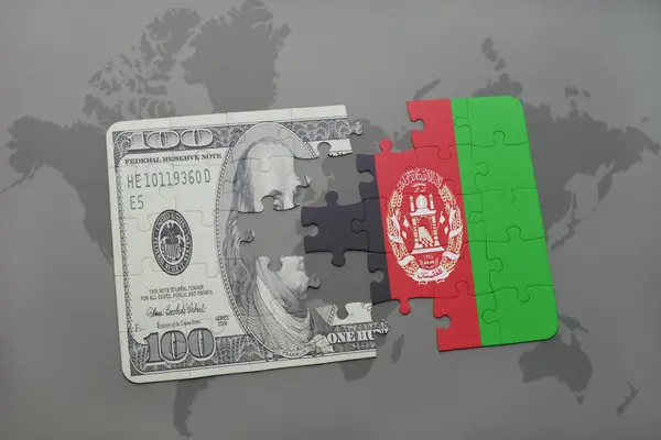 益智与阿富汗和美元钞票世界地图背景上的国旗. — 图库照片