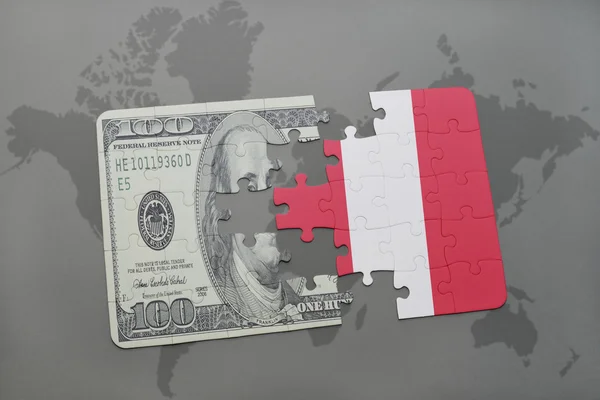 Rompecabezas con la bandera nacional del perú y el billete de dólar en un mapa del mundo fondo . — Foto de Stock