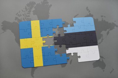 bir dünya haritası arka plan üzerinde İsveç ve Estonya ulusal bayrağı ile bulmaca.